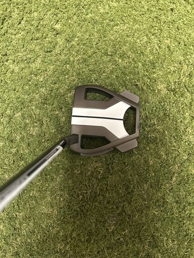 Like new Taylormade Spider putter