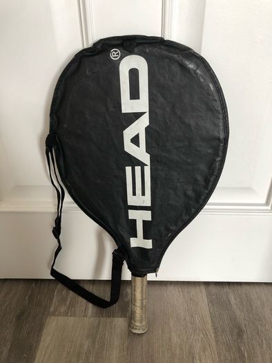 Tennis racket
