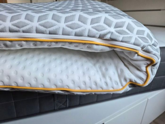 IKEA Firm Pocket spring Mattress + Brightr Aurora Topper 160cmx200cm - Like New