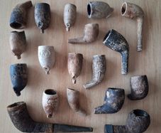 Vintage pipe bowls