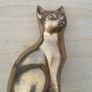 Vintage brass figurine of a sitting cat Image 6