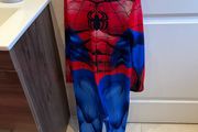Spiderman costume - 8-9 year old