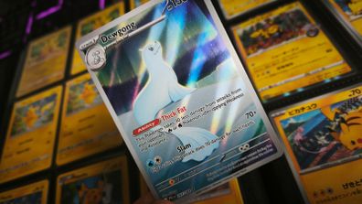 Dewgong ! Illustration Rare ! from Phantasmal Flames Set !