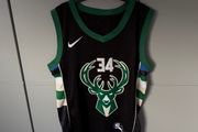 Milwaukee bucks basketball jersey
