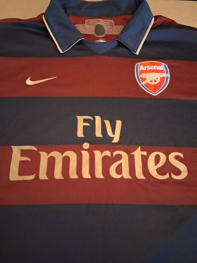 Arsenal Jersey. Official Nike Arsenal Mens Third Jersey From Season 2007/2008. Original From The Time. Not A Modern Remake.