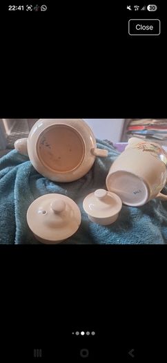 Vintage Carrigware Teapot,Coffee Pot and Resting Plate
