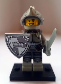 Lego CMF Col09-4: Heroic Knight (2013) 100% Complete