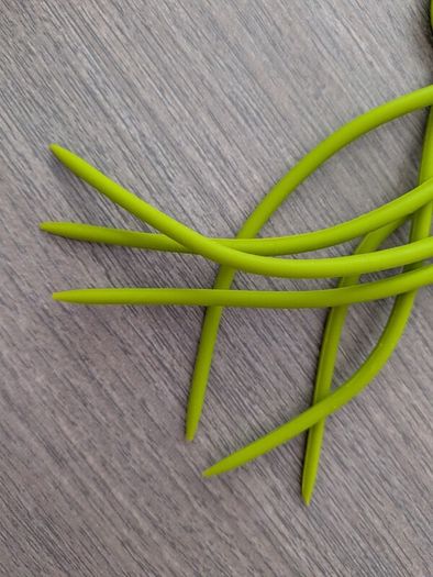 Silicone tie wraps