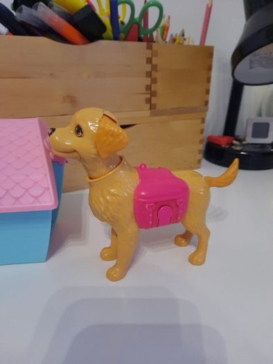 Barbie dog and dog's house