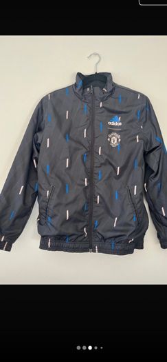 Adidas  manchester united reversible jacket