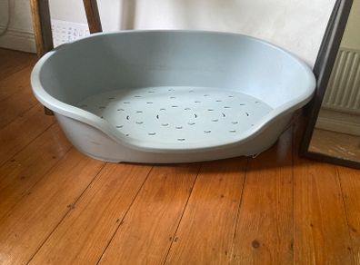 Free Plastic Dog Bed