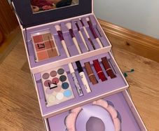 Makeup set & case