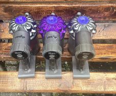 DYSON V6  V6 absolut