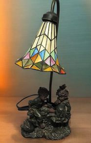 Tiffany lamp