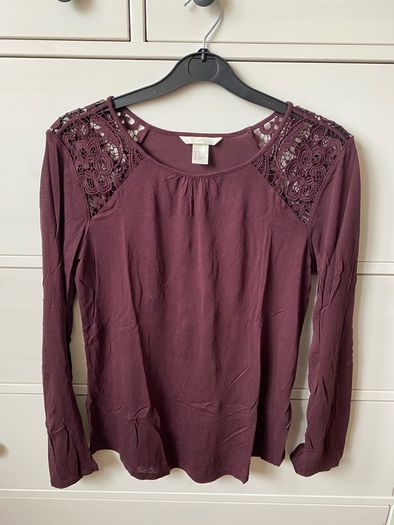 H&M long sleeve top for women / ladies, immaculate condition, barely used. Size XS.