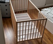 Baby Cot/Crib: Ikea Sniglar + mattress (120x60cm)