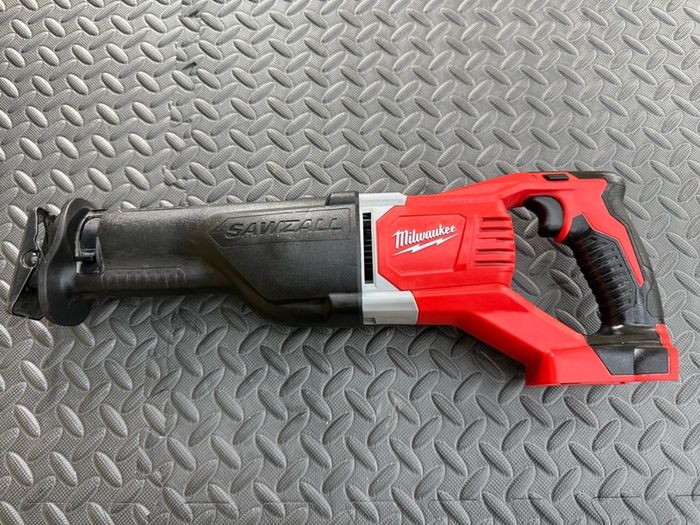 milwaukee recip saw