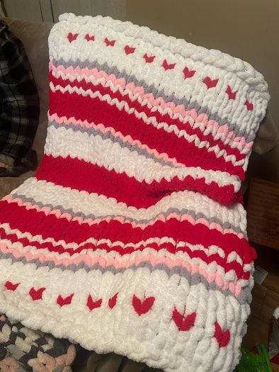 Custom Handmade Chunky Knit Blankets Available