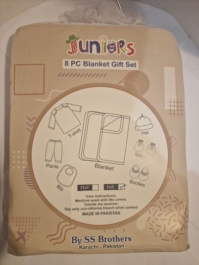Brand New 8pc Baby Girl Gift Set - Pink Blanket & Clothes (NIB)
