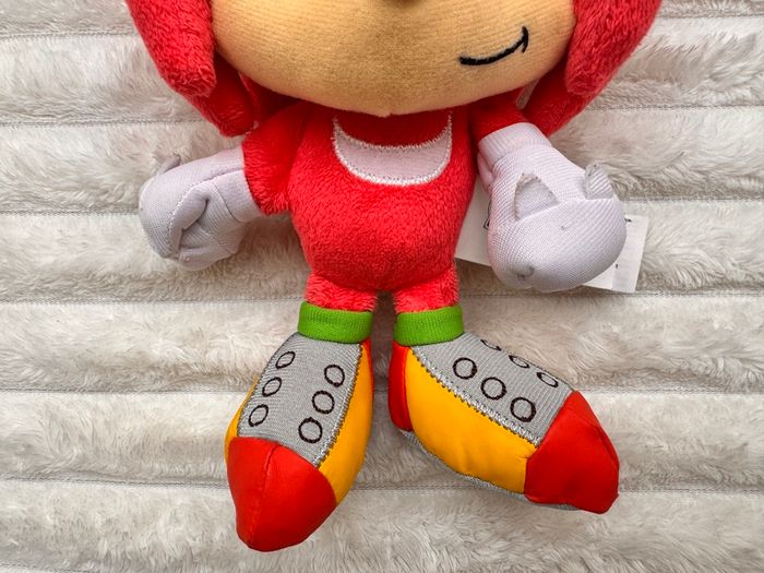 Sonic The Hedgehog Knuckles Plush Soft approx. 20 cm. Used Please see photos