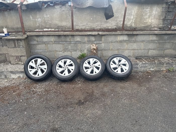 Volkswagen Tyres 205/60R16