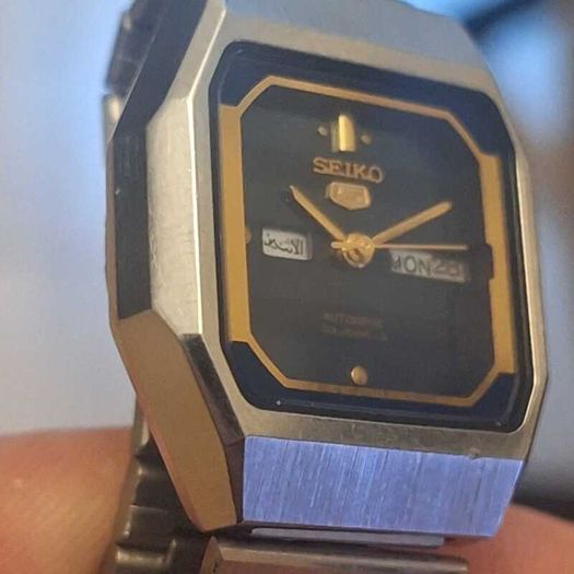 Vintage Seiko 5 Womans Automatic May 1984 Octagonal Blue/Gold TV Dial Ref. 2949-528A