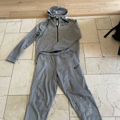 mens Nike  tracksuit