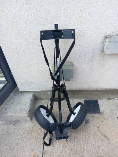 Dunlop golf trolley