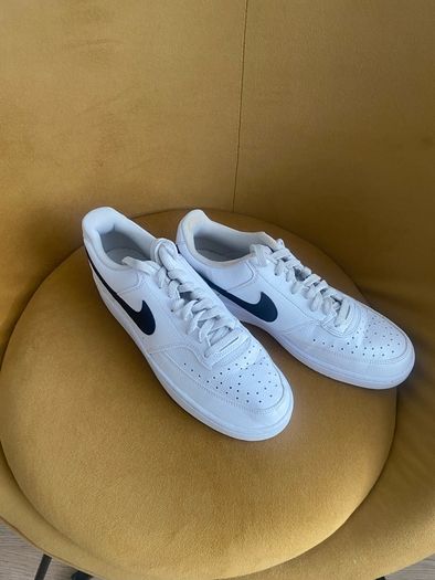Nike Men's size 8