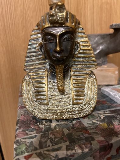 bronze Tutankhamun bust