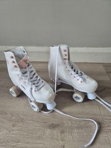 rollerskates size 6