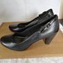 Ladies footwear Image 9