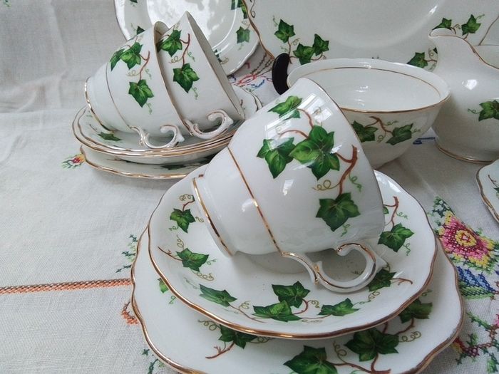 Colclough Ivy Teaset
