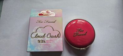 Too Faced Cloud Crush Blurring Blush in Watermelon Rain Diffused Matte