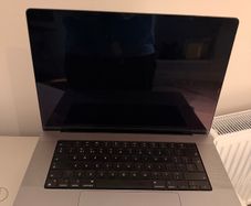 Macbook Pro 16 - M1 Max - 32GB Ram -1TB SSD