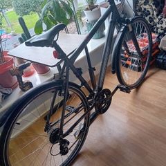 Merida Crossway 10 adult bicycle