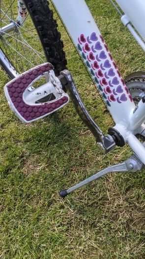 Raleigh Krush 24" girls bicycle