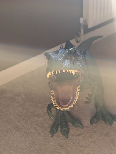 Jurassic World Giganotosaurus Dinosaur Figure Large