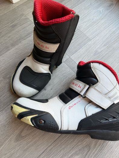 Motorbike boots size 8/42