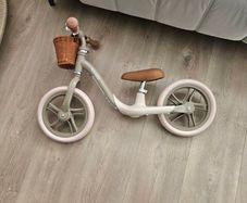 Lionelo Kids Balance Bike with Wicker Basket