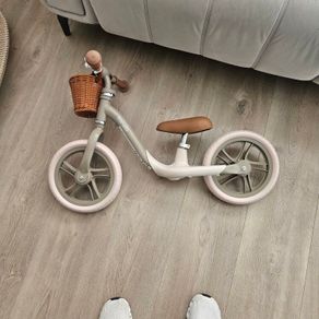 Lionelo Kids Balance Bike with Wicker Basket