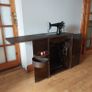 Vintage Singer Sewing Machine in Wooden Cabinet Image 2