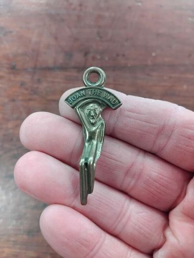 Joan The Wad Vintage charm