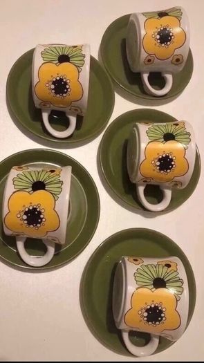Tea coffee cups Vintage