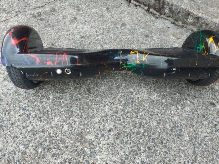 HOVERBOARD, Black with colouration, No Charger so cannot test, excellent cosmetic condition