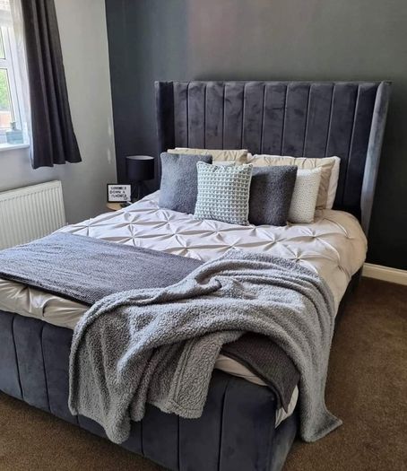 Brand New Framed Beds With Optional Gaslift Ottoman Storage,&  Tufted Sprung Memory Foam Mattresses Instock