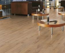 laminate flooring 5 boxes of Express Floor 12mm Harrington Oak