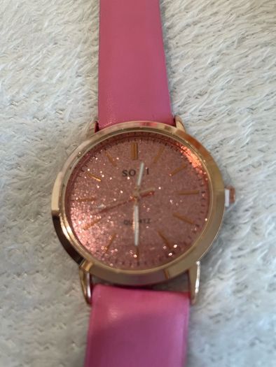 SOKI Rose Gold & Vibrant Pink Glitter Dial Watch
