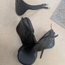 Fairfax black leather saddle with girth. High quality black leather Fairfax saddle in great condition. Comes with a matching girth as shown in the photos. Perfect for everyday riding or training. Image 3