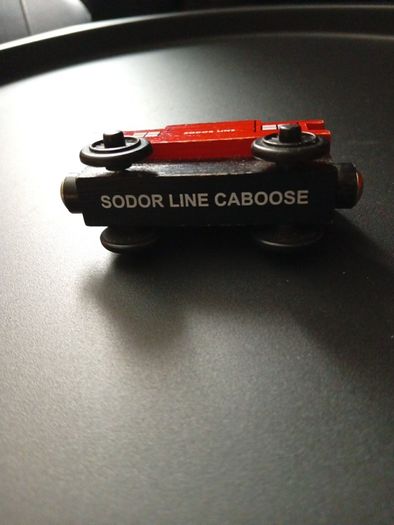 Thomas & Friends Wooden Railway Sodor Line Caboose 2003